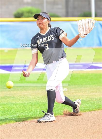 Thumbnail 2 in Northwest Christian vs. Chinle (AIA 3A Play-In) photogallery.