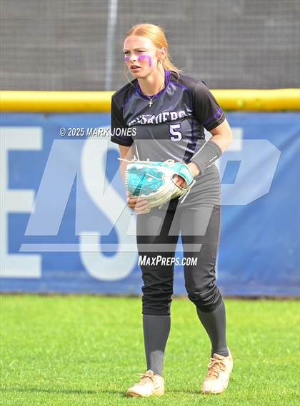 Thumbnail 2 in Northwest Christian vs. Chinle (AIA 3A Play-In) photogallery.