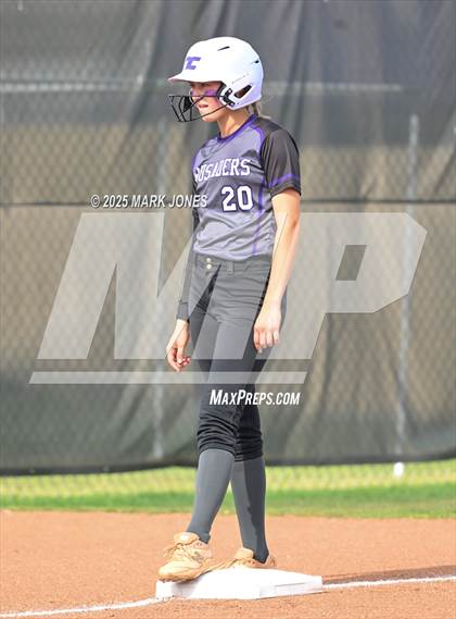 Thumbnail 2 in Northwest Christian vs. Chinle (AIA 3A Play-In) photogallery.