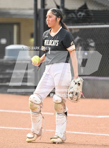 Thumbnail 2 in Northwest Christian vs. Chinle (AIA 3A Play-In) photogallery.