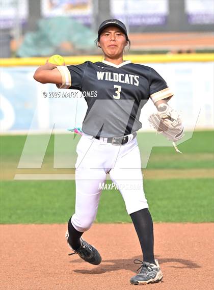 Thumbnail 1 in Northwest Christian vs. Chinle (AIA 3A Play-In) photogallery.