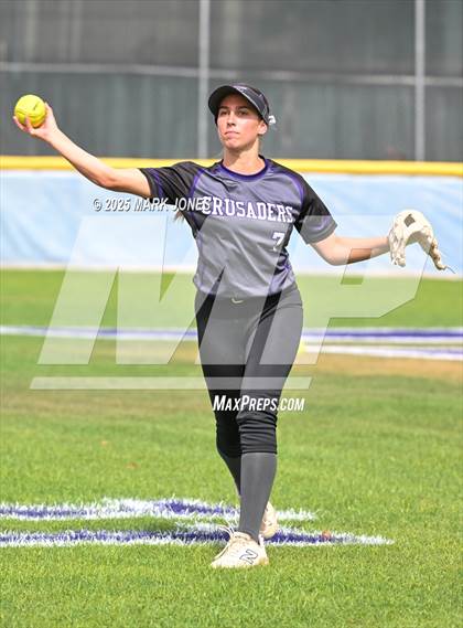 Thumbnail 3 in Northwest Christian vs. Chinle (AIA 3A Play-In) photogallery.