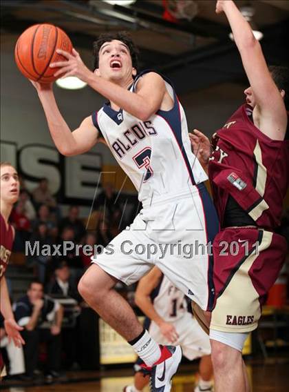 Thumbnail 2 in Central Valley vs. West Valley (Hornet Classic Tournament) photogallery.