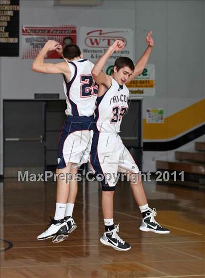 Thumbnail 2 in Central Valley vs. West Valley (Hornet Classic Tournament) photogallery.