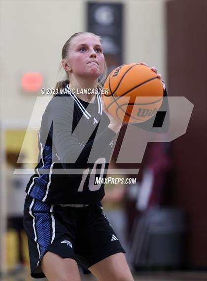 Thumbnail 3 in Hickory Ridge @ Sun Valley photogallery.