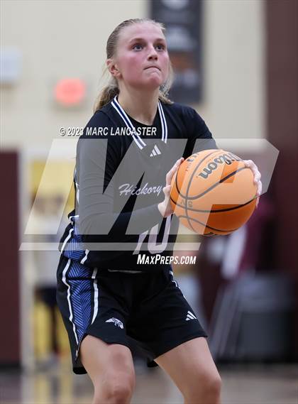 Thumbnail 1 in Hickory Ridge @ Sun Valley photogallery.
