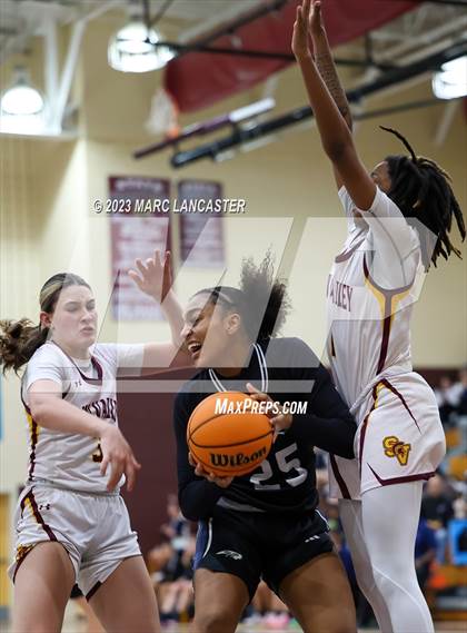 Thumbnail 1 in Hickory Ridge @ Sun Valley photogallery.