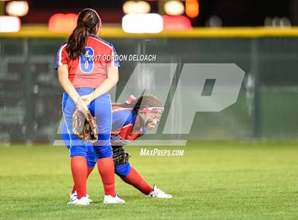 Thumbnail 1 in South Grand Prairie @ Cedar Hill photogallery.
