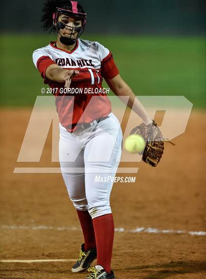 Thumbnail 1 in South Grand Prairie @ Cedar Hill photogallery.