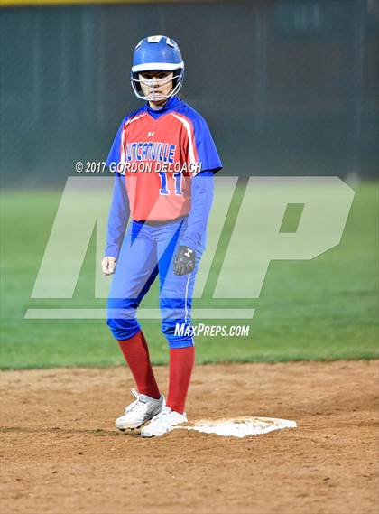 Thumbnail 3 in South Grand Prairie @ Cedar Hill photogallery.