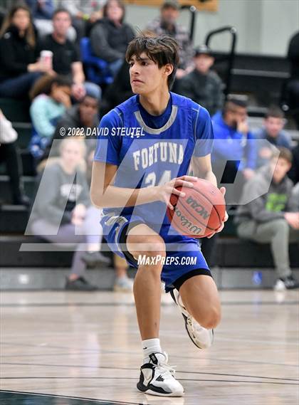 Thumbnail 1 in Fortuna vs. Dixon (Steve Cauchi Ram Jam) photogallery.