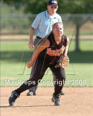 Thumbnail 2 in Vacaville vs. Merced (Section Playoffs) photogallery.