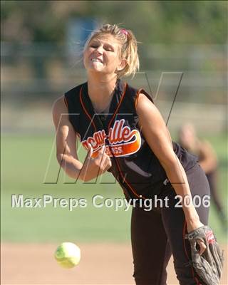 Thumbnail 2 in Vacaville vs. Merced (Section Playoffs) photogallery.