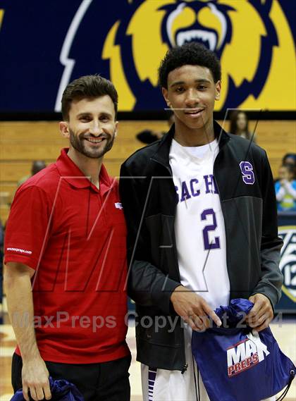 Thumbnail 3 in Salesian vs. Sacramento (MaxPreps MLK Classic) photogallery.