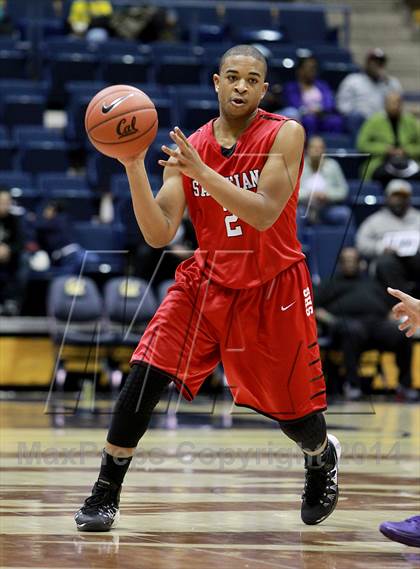 Thumbnail 2 in Salesian vs. Sacramento (MaxPreps MLK Classic) photogallery.
