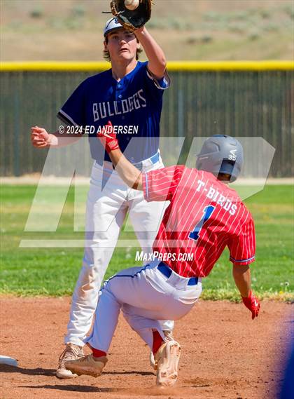 Thumbnail 1 in Smith Valley vs. Indian Springs (NIAA 1A State Championship - Game 1) photogallery.