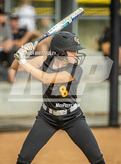Thumbnail 3 in Gretna East vs. Lincoln Southeast photogallery.