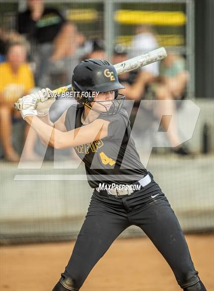 Thumbnail 1 in Gretna East vs. Lincoln Southeast photogallery.