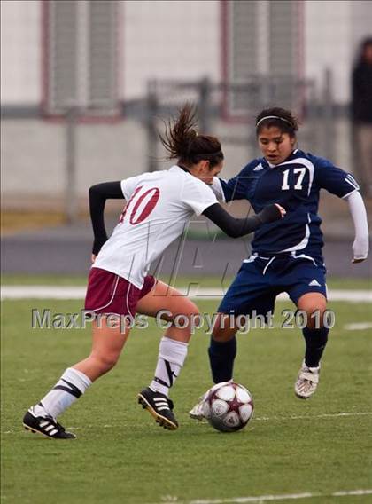 Thumbnail 3 in Pearland vs Cypress Ridge (Pearland ISD Soccer Shootout) photogallery.