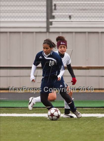 Thumbnail 2 in Pearland vs Cypress Ridge (Pearland ISD Soccer Shootout) photogallery.