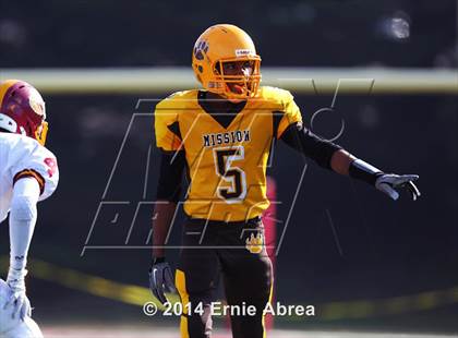 Thumbnail 3 in Lincoln vs. Mission (CIF SF Section Final) photogallery.