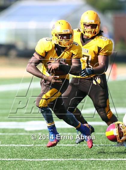 Thumbnail 1 in Lincoln vs. Mission (CIF SF Section Final) photogallery.