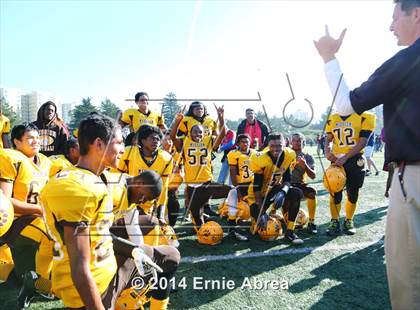Thumbnail 2 in Lincoln vs. Mission (CIF SF Section Final) photogallery.