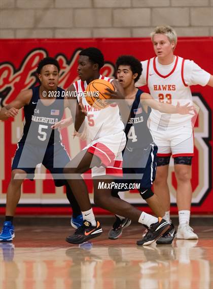 Thumbnail 3 in Centennial vs Bakersfield photogallery.