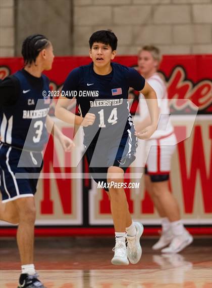 Thumbnail 1 in Centennial vs Bakersfield photogallery.