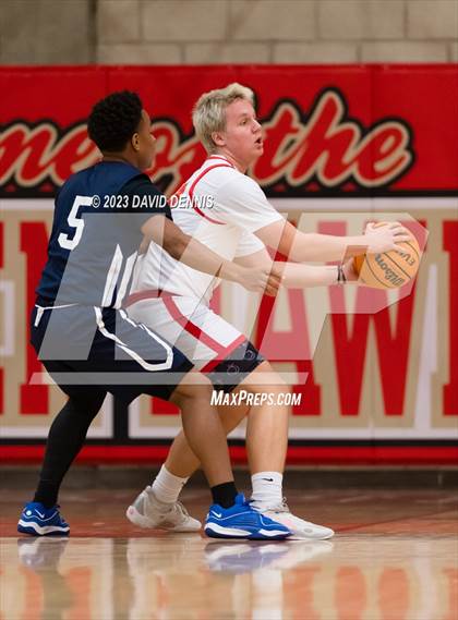 Thumbnail 3 in Centennial vs Bakersfield photogallery.
