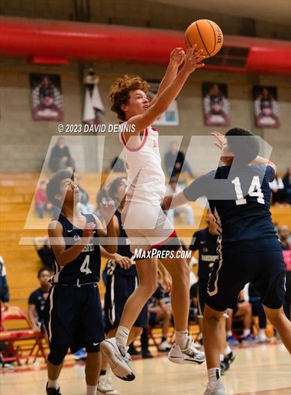Thumbnail 3 in Centennial vs Bakersfield photogallery.