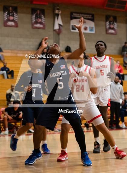 Thumbnail 3 in Centennial vs Bakersfield photogallery.