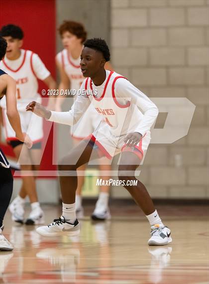 Thumbnail 3 in Centennial vs Bakersfield photogallery.