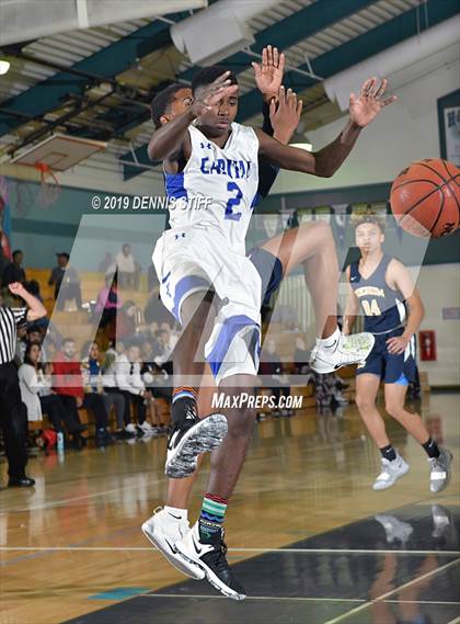 Thumbnail 2 in Inderkum vs. Capital Christian (Adidas Challenge) photogallery.