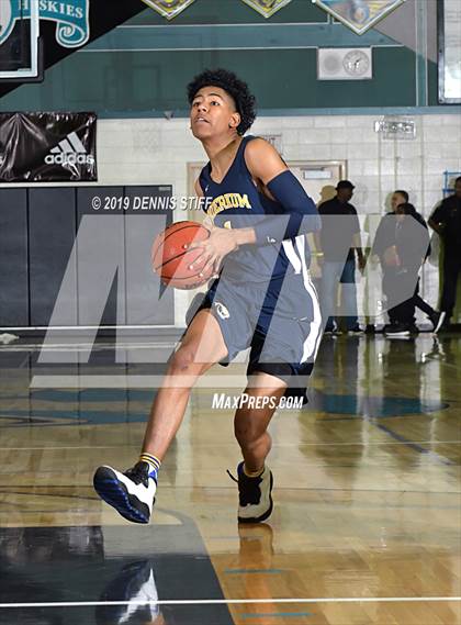 Thumbnail 2 in Inderkum vs. Capital Christian (Adidas Challenge) photogallery.