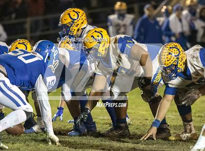 Thumbnail 2 in Dos Palos @ Caruthers (CIF CS D5 Final) photogallery.