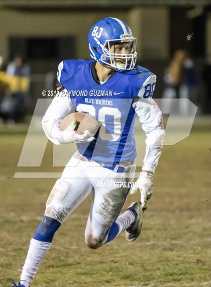 Thumbnail 2 in Dos Palos @ Caruthers (CIF CS D5 Final) photogallery.