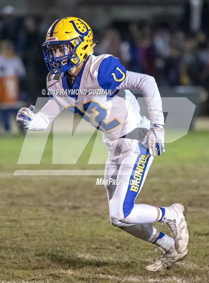 Thumbnail 2 in Dos Palos @ Caruthers (CIF CS D5 Final) photogallery.