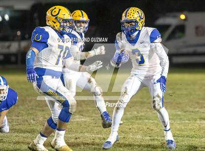 Thumbnail 2 in Dos Palos @ Caruthers (CIF CS D5 Final) photogallery.