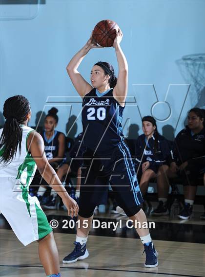 Thumbnail 2 in Duarte vs. Monrovia (Arroyo Tournament) photogallery.