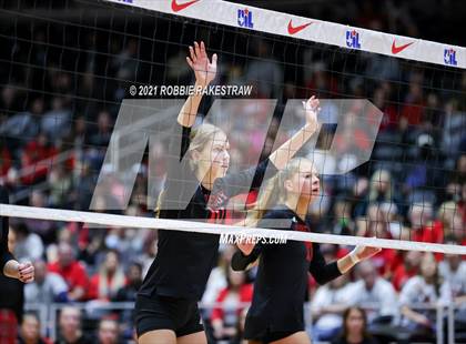 Thumbnail 1 in Lovejoy vs. Grapevine (UIL Volleyball 5A Finals) photogallery.