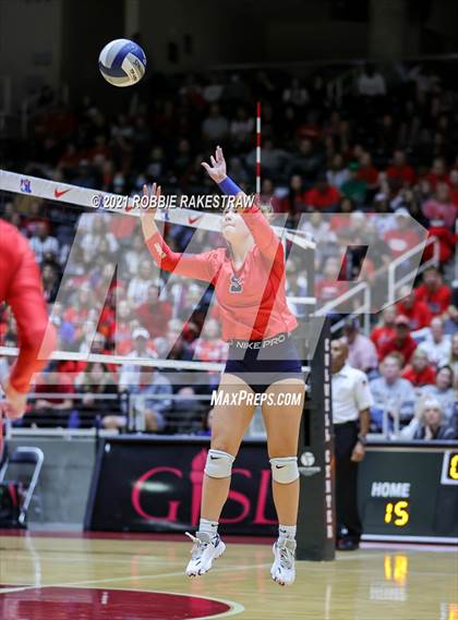Thumbnail 3 in Lovejoy vs. Grapevine (UIL Volleyball 5A Finals) photogallery.