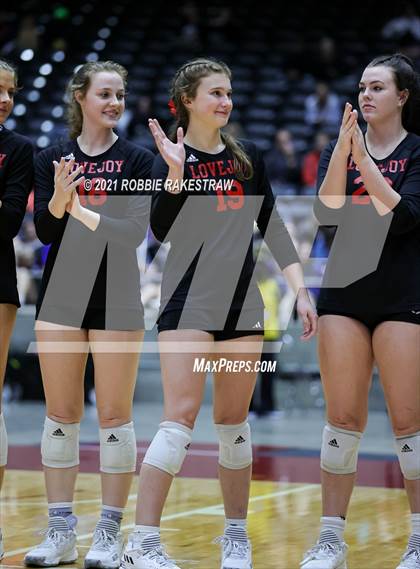 Thumbnail 2 in Lovejoy vs. Grapevine (UIL Volleyball 5A Finals) photogallery.