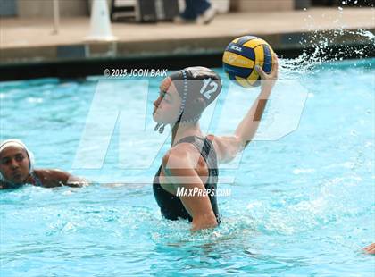 Thumbnail 2 in Clovis North vs Menlo School (Acalanes Invitational) photogallery.