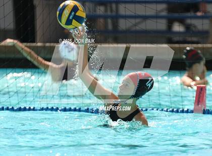 Thumbnail 2 in Clovis North vs Menlo School (Acalanes Invitational) photogallery.
