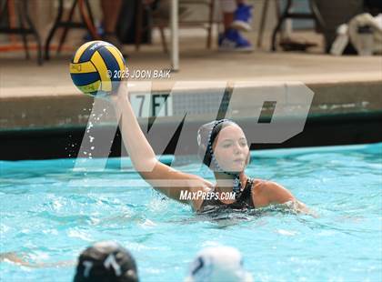 Thumbnail 2 in Clovis North vs Menlo School (Acalanes Invitational) photogallery.