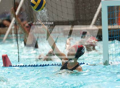 Thumbnail 3 in Clovis North vs Menlo School (Acalanes Invitational) photogallery.