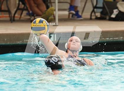 Thumbnail 2 in Clovis North vs Menlo School (Acalanes Invitational) photogallery.