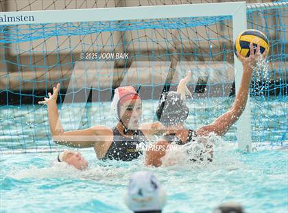 Thumbnail 2 in Clovis North vs Menlo School (Acalanes Invitational) photogallery.