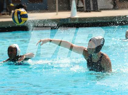 Thumbnail 2 in Clovis North vs Menlo School (Acalanes Invitational) photogallery.
